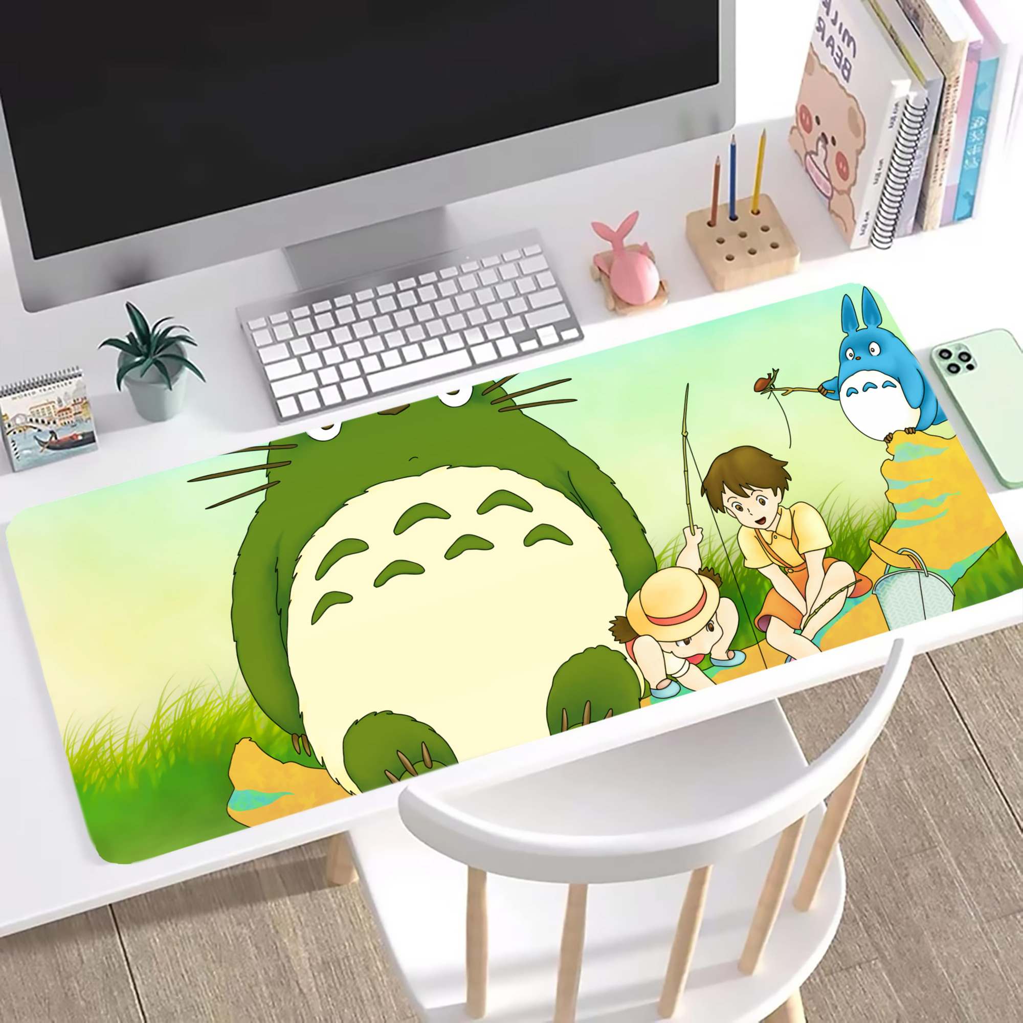 （画像用） となりのトトロ 草壁メイ 草壁サツキ My Neighbor Totoro Satsuki Kusakabe Mei Kusakabe ステッチ加工 大判デスクマット／滑り止めマウスパッド