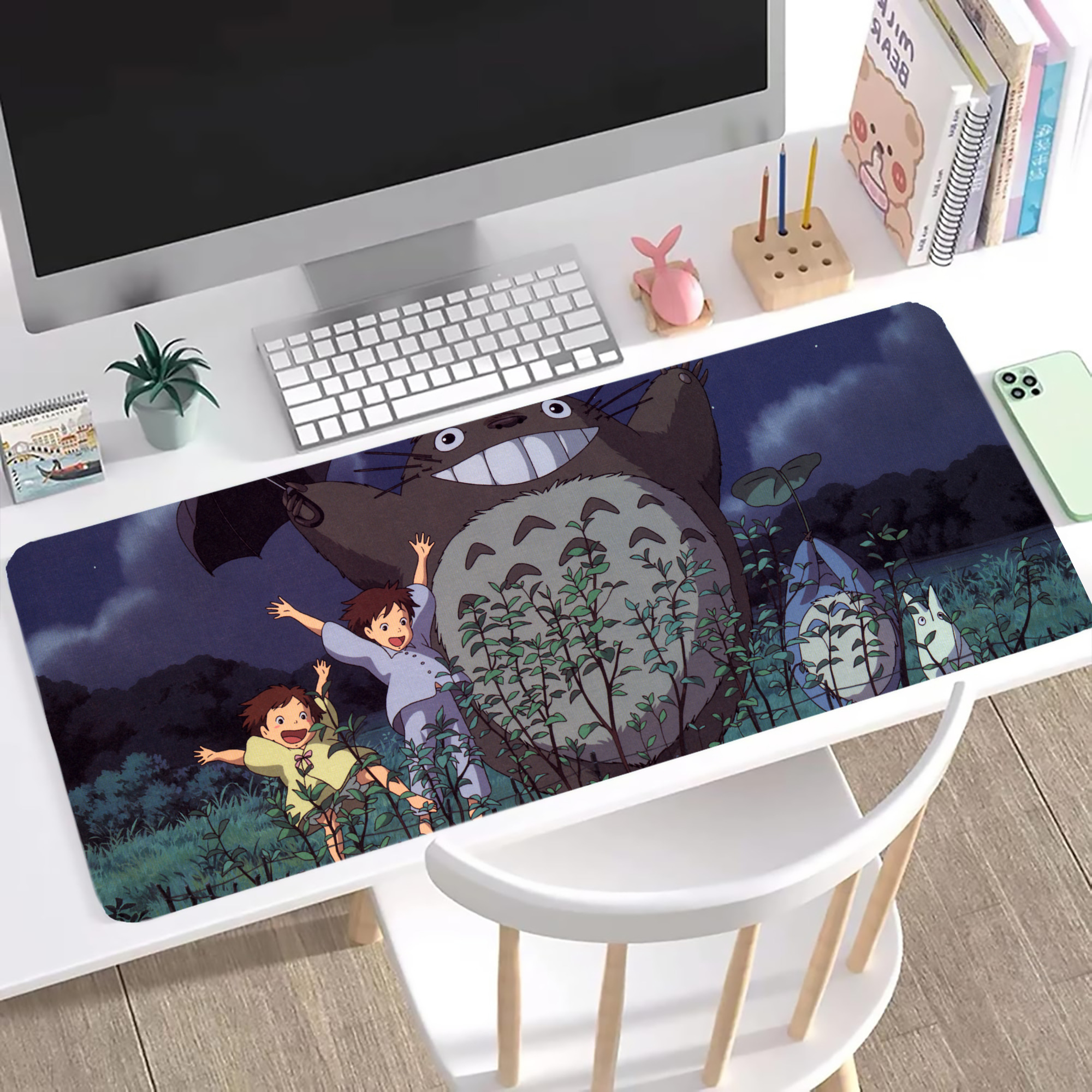 （画像用） となりのトトロ 草壁メイ 草壁サツキ My Neighbor Totoro Satsuki Kusakabe Mei Kusakabe ステッチ加工 大判デスクマット／滑り止めマウスパッド