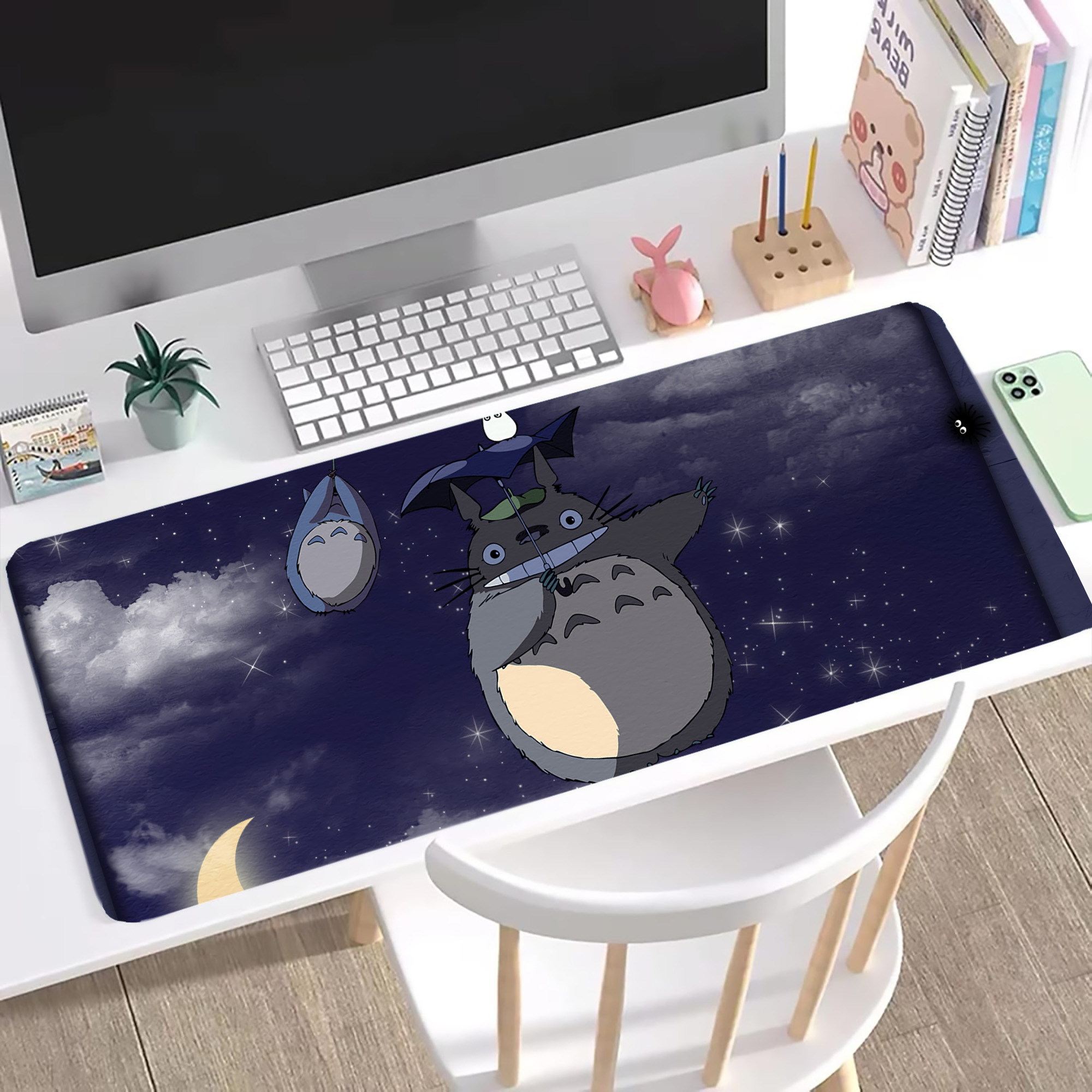 （画像用） となりのトトロ 草壁メイ 草壁サツキ My Neighbor Totoro Satsuki Kusakabe Mei Kusakabe ステッチ加工 大判デスクマット／滑り止めマウスパッド