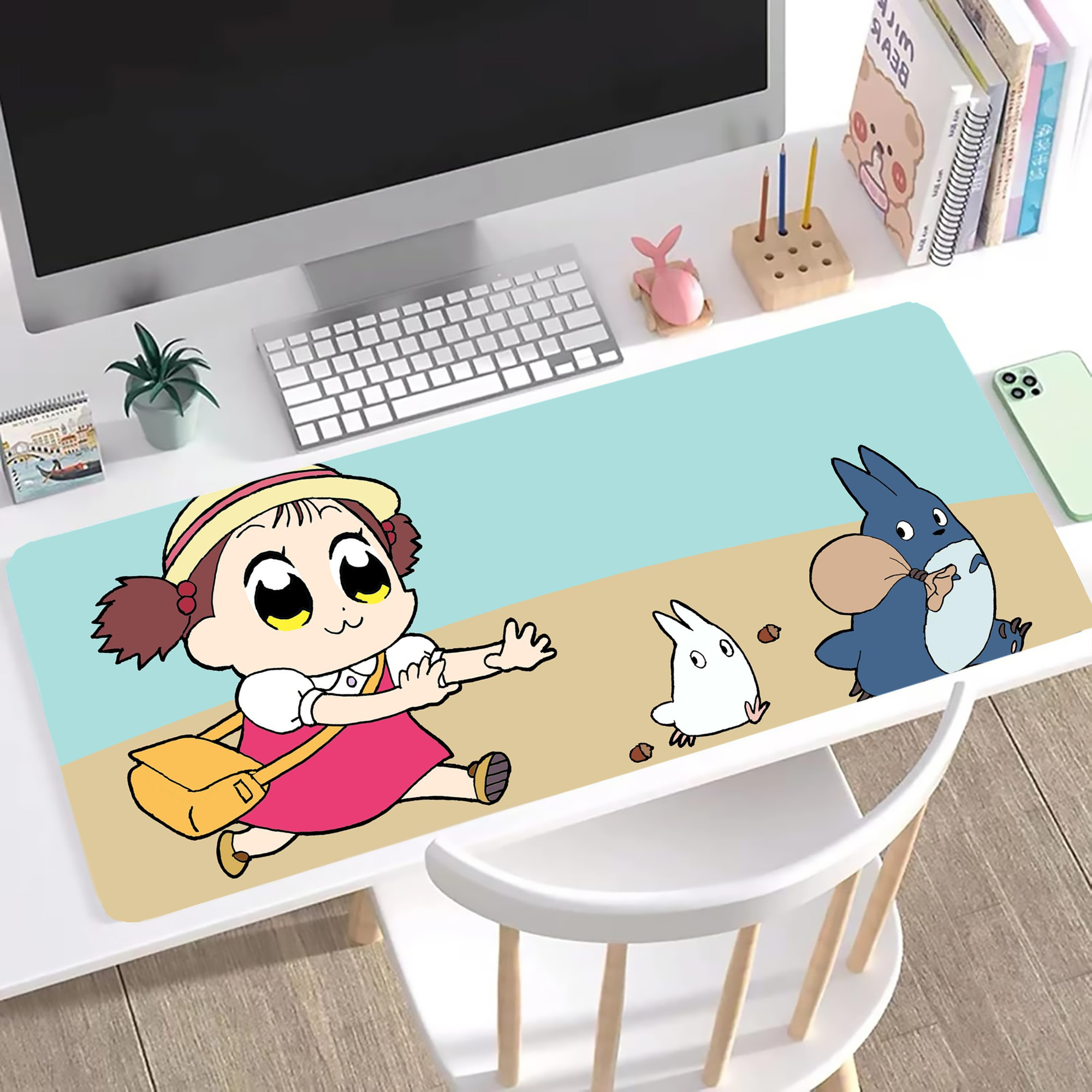 （画像用） となりのトトロ 草壁メイ 草壁サツキ My Neighbor Totoro Satsuki Kusakabe Mei Kusakabe ステッチ加工 大判デスクマット／滑り止めマウスパッド