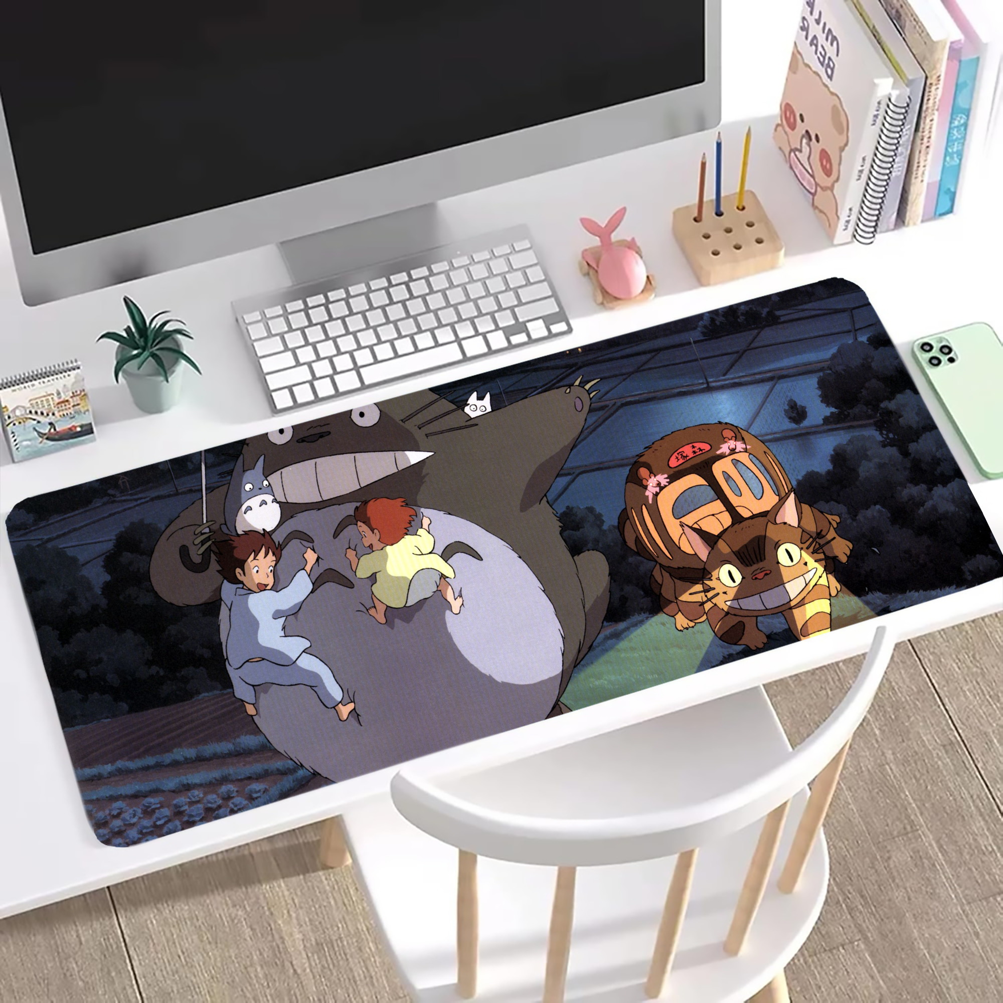 （画像用） となりのトトロ 草壁メイ 草壁サツキ My Neighbor Totoro Satsuki Kusakabe Mei Kusakabe ステッチ加工 大判デスクマット／滑り止めマウスパッド