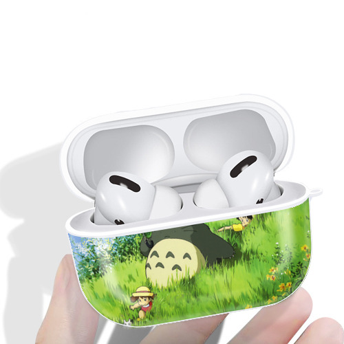 となりのトトロ 草壁メイ 草壁サツキ My Neighbor Totoro Satsuki Kusakabe Mei Kusakabe 【AirPods Pro用】ハードシェル保護ケース 耐衝撃・防指紋・カラビナ付き商品仕様