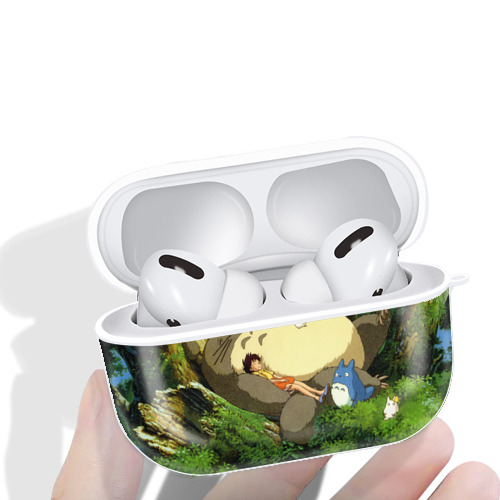 となりのトトロ 草壁メイ 草壁サツキ My Neighbor Totoro Satsuki Kusakabe Mei Kusakabe 【AirPods Pro用】ハードシェル保護ケース 耐衝撃・防指紋・カラビナ付き商品仕様