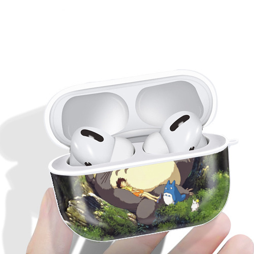 となりのトトロ 草壁メイ 草壁サツキ My Neighbor Totoro Satsuki Kusakabe Mei Kusakabe 【AirPods Pro用】ハードシェル保護ケース 耐衝撃・防指紋・カラビナ付き商品仕様