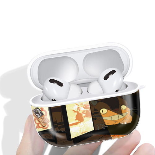 となりのトトロ 草壁メイ 草壁サツキ My Neighbor Totoro Satsuki Kusakabe Mei Kusakabe 【AirPods Pro用】ハードシェル保護ケース 耐衝撃・防指紋・カラビナ付き商品仕様