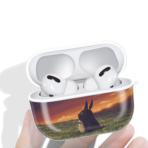 となりのトトロ 草壁メイ 草壁サツキ My Neighbor Totoro Satsuki Kusakabe Mei Kusakabe 【AirPods Pro用】ハードシェル保護ケース 耐衝撃・防指紋・カラビナ付き商品仕様