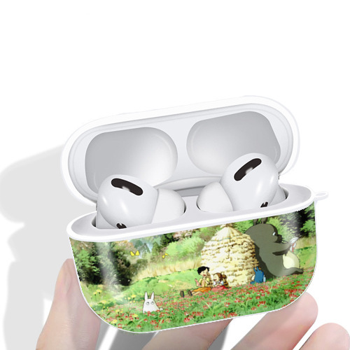 となりのトトロ 草壁メイ 草壁サツキ My Neighbor Totoro Satsuki Kusakabe Mei Kusakabe 【AirPods Pro用】ハードシェル保護ケース 耐衝撃・防指紋・カラビナ付き商品仕様