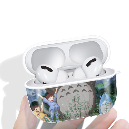 となりのトトロ 草壁メイ 草壁サツキ My Neighbor Totoro Satsuki Kusakabe Mei Kusakabe 【AirPods Pro用】ハードシェル保護ケース 耐衝撃・防指紋・カラビナ付き商品仕様