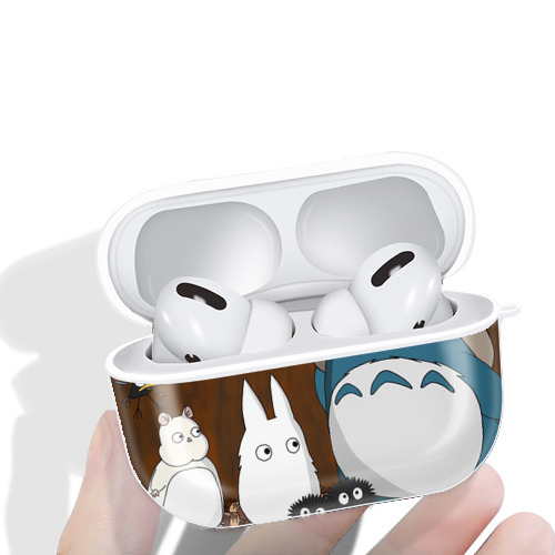 となりのトトロ 草壁メイ 草壁サツキ My Neighbor Totoro Satsuki Kusakabe Mei Kusakabe 【AirPods Pro用】ハードシェル保護ケース 耐衝撃・防指紋・カラビナ付き商品仕様