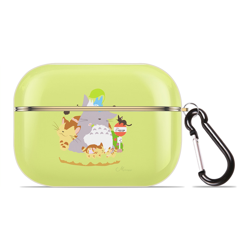 となりのトトロ 草壁メイ 草壁サツキ My Neighbor Totoro Satsuki Kusakabe Mei Kusakabe 【AirPods Pro用】ハードシェル保護ケース｜耐衝撃・防指紋・カラビナ付き商品仕様