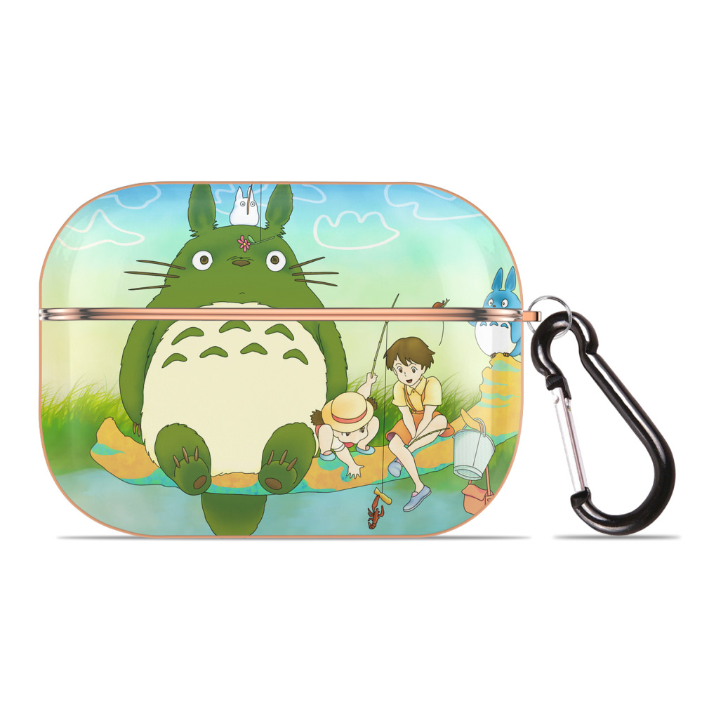 となりのトトロ 草壁メイ 草壁サツキ My Neighbor Totoro Satsuki Kusakabe Mei Kusakabe 【AirPods Pro用】ハードシェル保護ケース｜耐衝撃・防指紋・カラビナ付き商品仕様