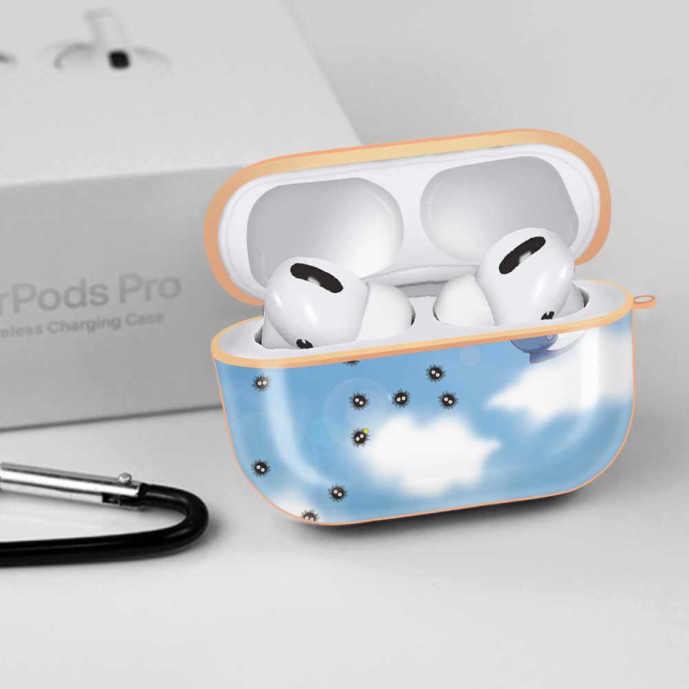 となりのトトロ 草壁メイ 草壁サツキ My Neighbor Totoro Satsuki Kusakabe Mei Kusakabe 【AirPods Pro用】ハードシェル保護ケース｜耐衝撃・防指紋・カラビナ付き商品仕様