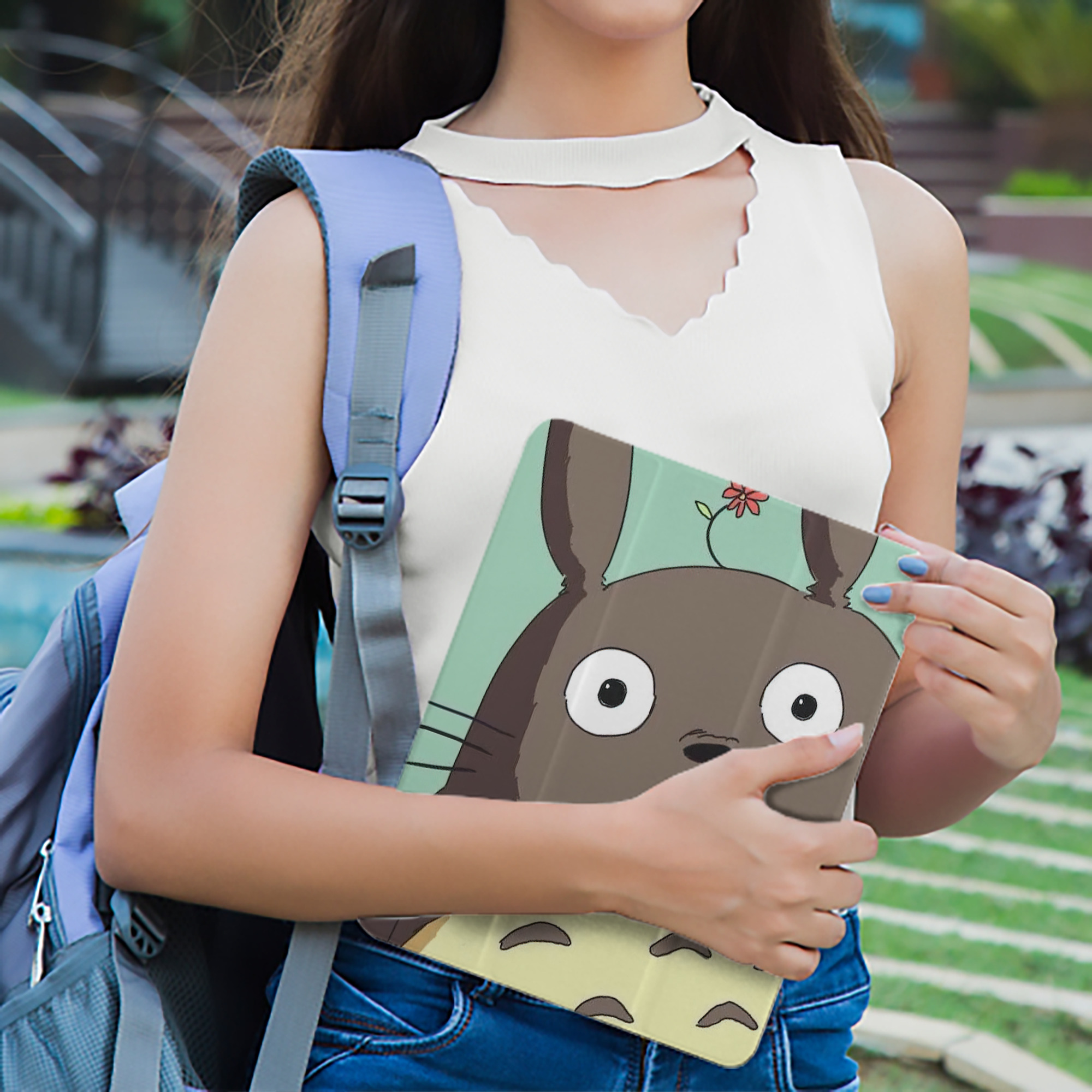 となりのトトロ 草壁メイ 草壁サツキ My Neighbor Totoro Satsuki Kusakabe Mei Kusakabe IPad ケース ペン収納付き 三つ折りスタンド PUレザー×シリコン 対応機種9.5/10.5/10.9インチ