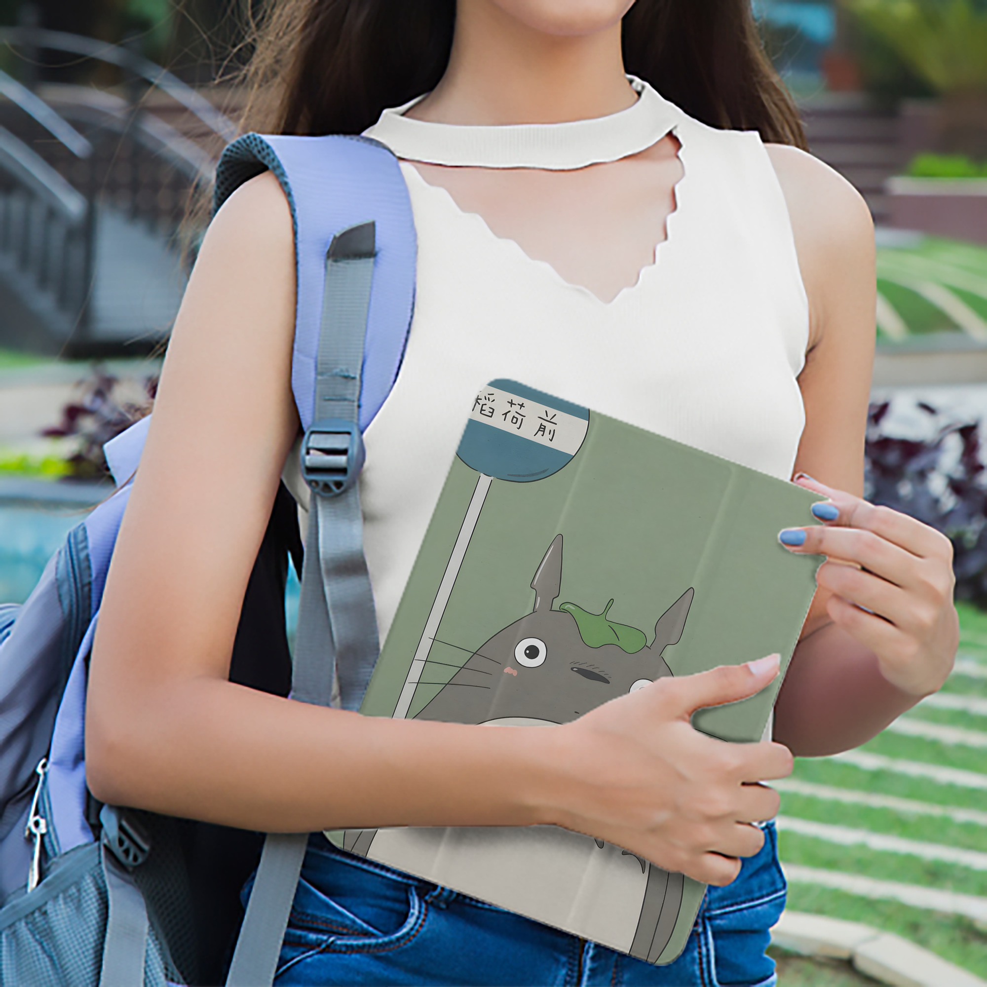 となりのトトロ 草壁メイ 草壁サツキ My Neighbor Totoro Satsuki Kusakabe Mei Kusakabe IPad ケース ペン収納付き 三つ折りスタンド PUレザー×シリコン 対応機種9.5/10.5/10.9インチ