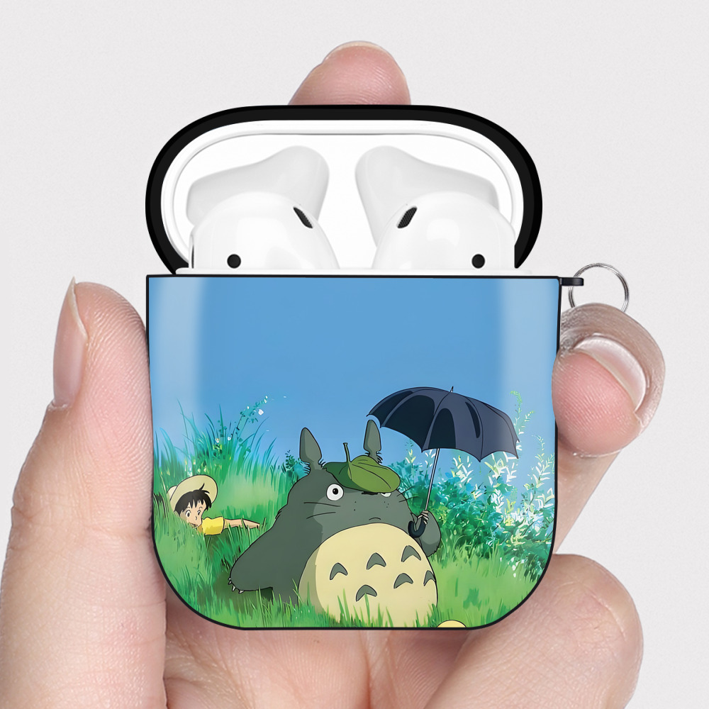（画像用） となりのトトロ 草壁メイ 草壁サツキ My Neighbor Totoro Satsuki Kusakabe Mei Kusakabe AirPods 第2世代保護ケース ハードシェル ブラック 耐衝撃・防指紋・カラビナ付き
