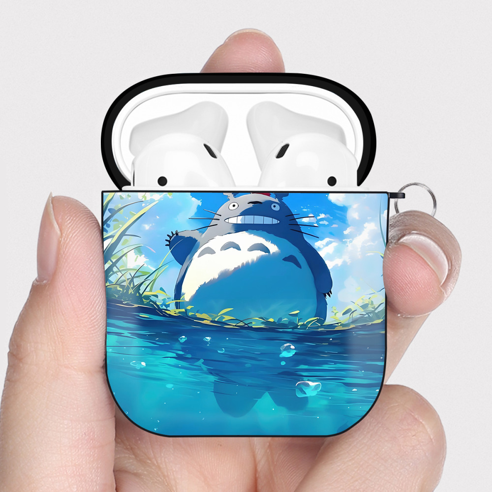 （画像用） となりのトトロ 草壁メイ 草壁サツキ My Neighbor Totoro Satsuki Kusakabe Mei Kusakabe AirPods 第2世代保護ケース ハードシェル ブラック 耐衝撃・防指紋・カラビナ付き