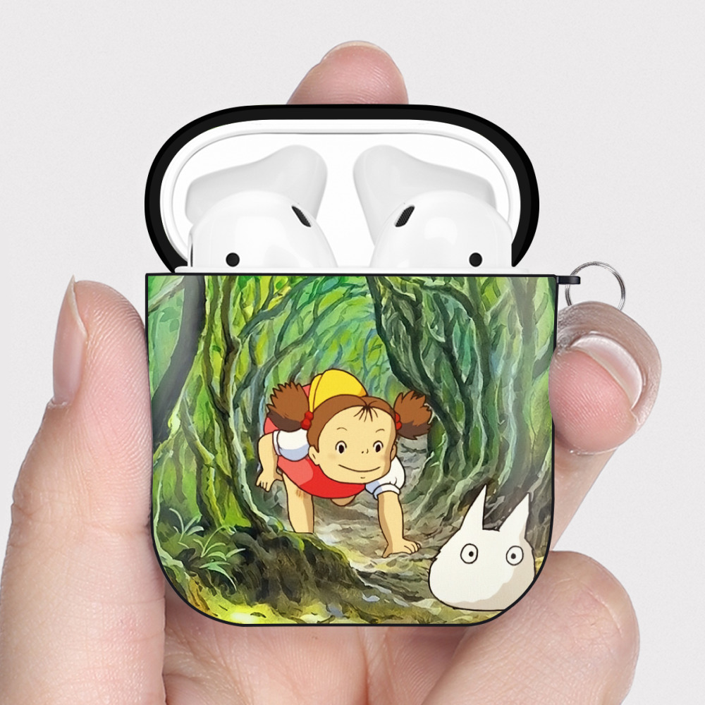 （画像用） となりのトトロ 草壁メイ 草壁サツキ My Neighbor Totoro Satsuki Kusakabe Mei Kusakabe AirPods 第2世代保護ケース ハードシェル ブラック 耐衝撃・防指紋・カラビナ付き