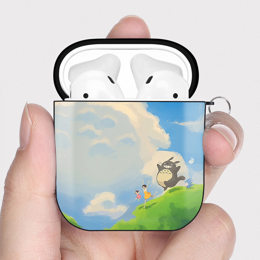 （画像用） となりのトトロ 草壁メイ 草壁サツキ My Neighbor Totoro Satsuki Kusakabe Mei Kusakabe AirPods 第2世代保護ケース ハードシェル ブラック 耐衝撃・防指紋・カラビナ付き