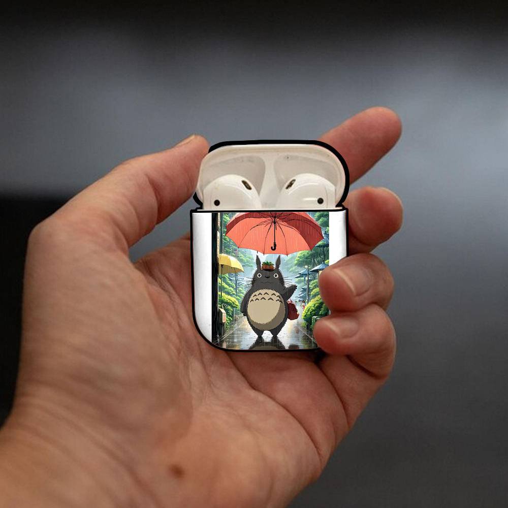 となりのトトロ 草壁メイ 草壁サツキ My Neighbor Totoro Satsuki Kusakabe Mei Kusakabe AirPods 第2世代保護ケース ハードシェル ブラック 耐衝撃・防指紋・カラビナ付き
