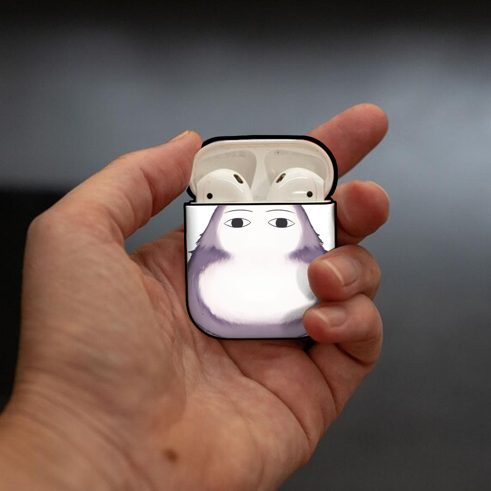 となりのトトロ 草壁メイ 草壁サツキ My Neighbor Totoro Satsuki Kusakabe Mei Kusakabe AirPods 第2世代保護ケース ハードシェル ブラック 耐衝撃・防指紋・カラビナ付き