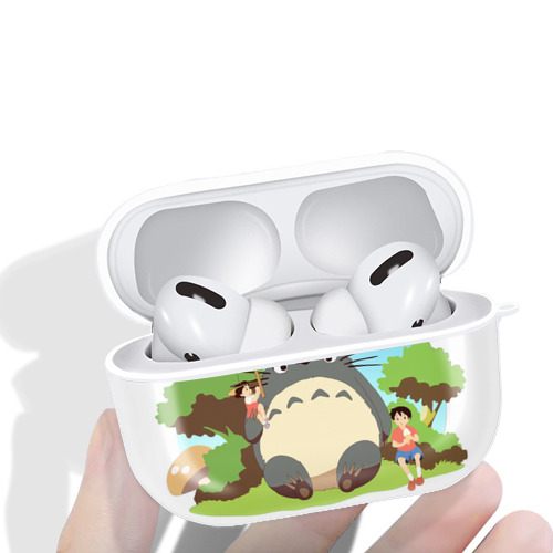 となりのトトロ 草壁メイ 草壁サツキ My Neighbor Totoro Satsuki Kusakabe Mei Kusakabe 【AirPods Pro用】ハードシェル保護ケース 耐衝撃・防指紋・カラビナ付き商品仕様