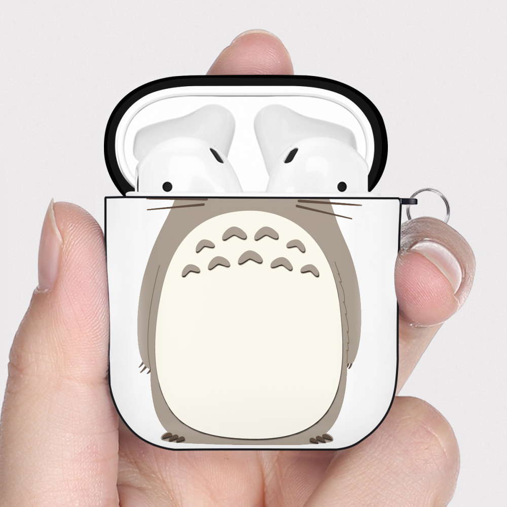 （画像用） となりのトトロ 草壁メイ 草壁サツキ My Neighbor Totoro Satsuki Kusakabe Mei Kusakabe AirPods 第2世代保護ケース ハードシェル ブラック 耐衝撃・防指紋・カラビナ付き