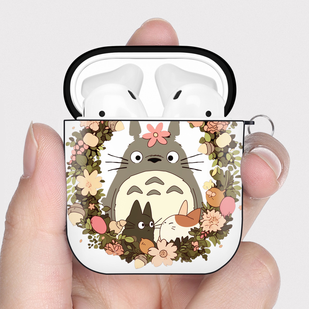 （画像用） となりのトトロ 草壁メイ 草壁サツキ My Neighbor Totoro Satsuki Kusakabe Mei Kusakabe AirPods 第2世代保護ケース ハードシェル ブラック 耐衝撃・防指紋・カラビナ付き