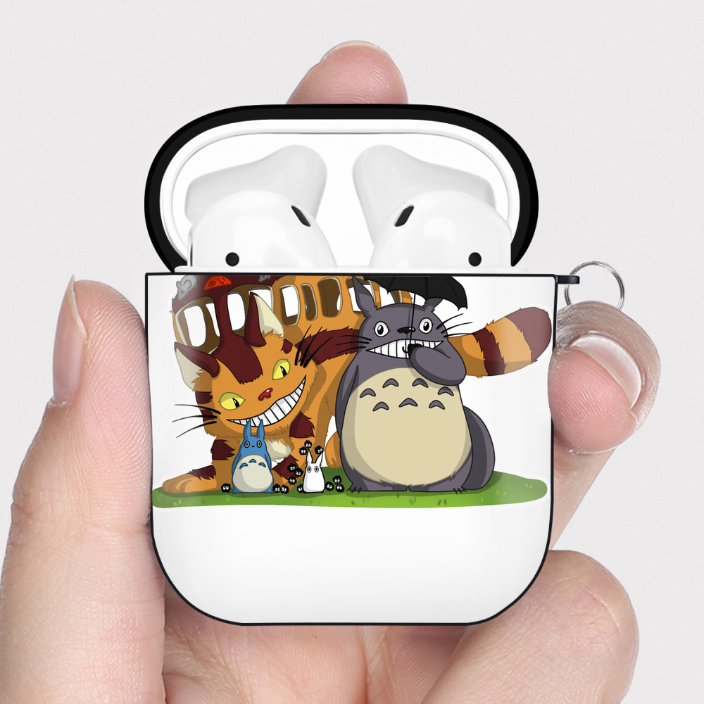 （画像用） となりのトトロ 草壁メイ 草壁サツキ My Neighbor Totoro Satsuki Kusakabe Mei Kusakabe AirPods 第2世代保護ケース ハードシェル ブラック 耐衝撃・防指紋・カラビナ付き