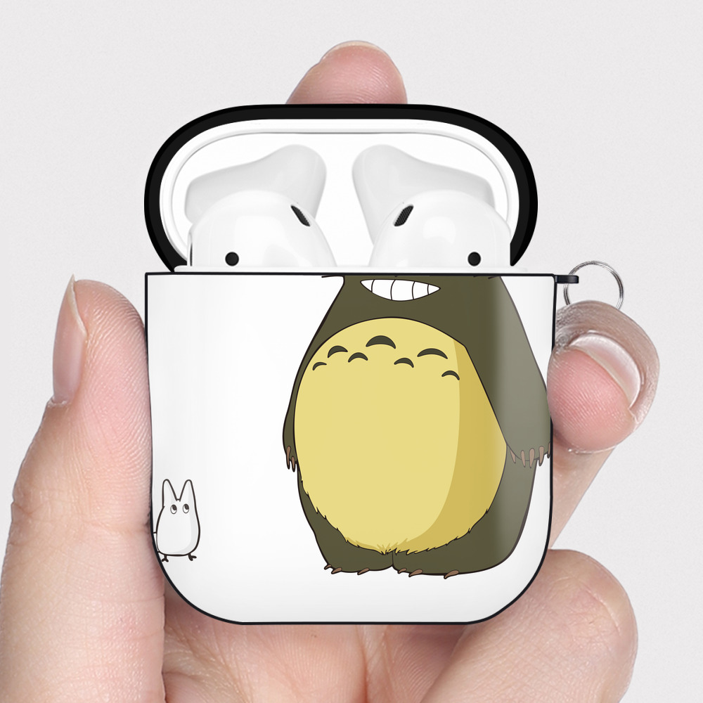（画像用） となりのトトロ 草壁メイ 草壁サツキ My Neighbor Totoro Satsuki Kusakabe Mei Kusakabe AirPods 第2世代保護ケース ハードシェル ブラック 耐衝撃・防指紋・カラビナ付き