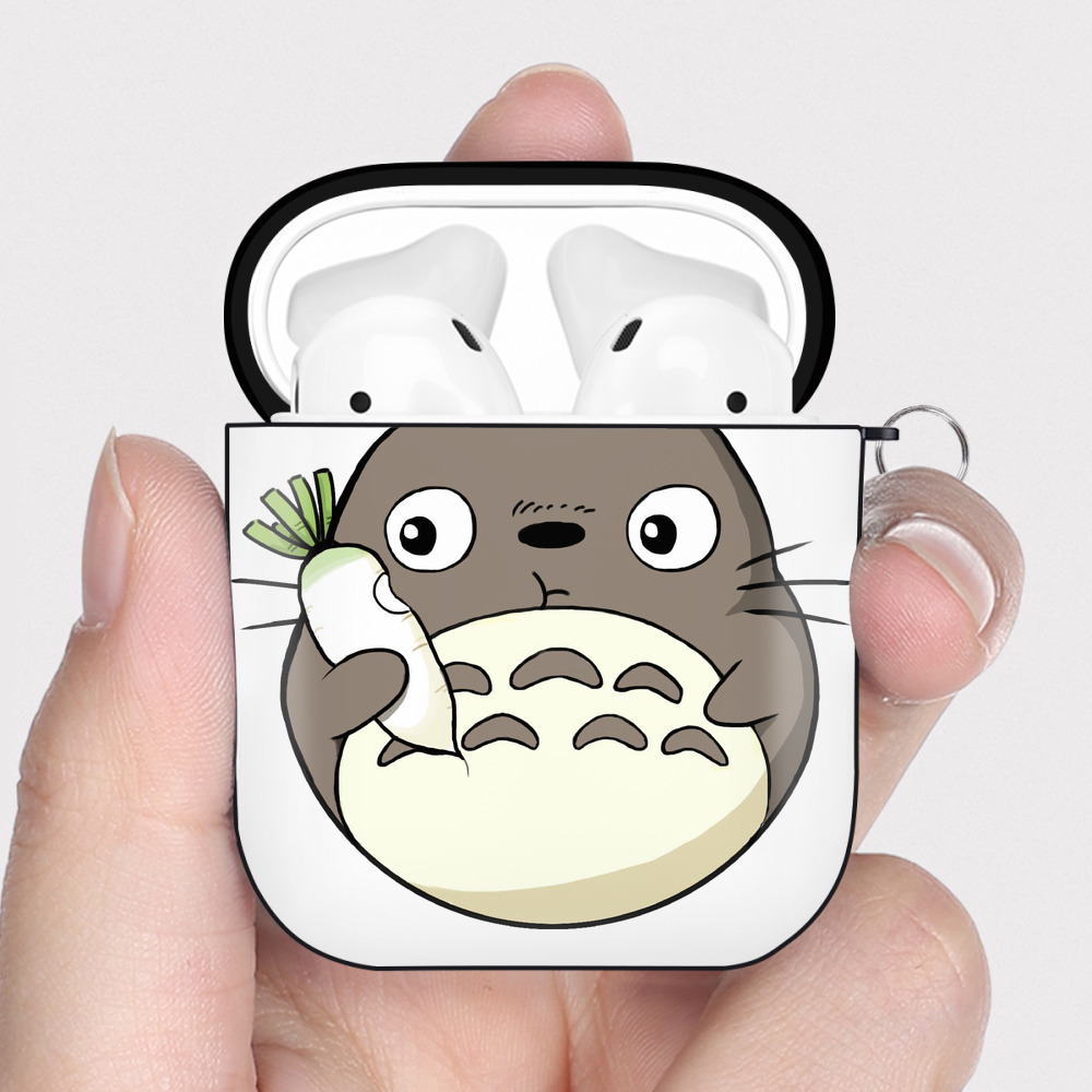 （画像用） となりのトトロ 草壁メイ 草壁サツキ My Neighbor Totoro Satsuki Kusakabe Mei Kusakabe AirPods 第2世代保護ケース ハードシェル ブラック 耐衝撃・防指紋・カラビナ付き