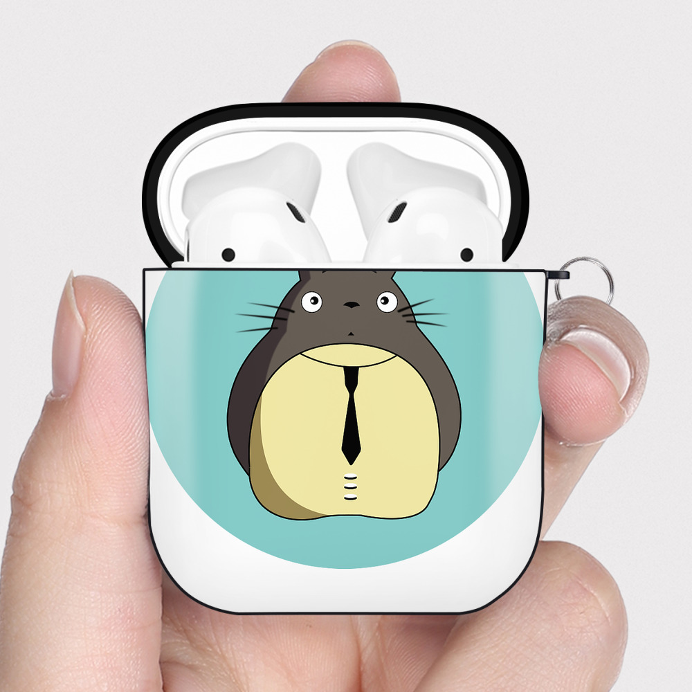 （画像用） となりのトトロ 草壁メイ 草壁サツキ My Neighbor Totoro Satsuki Kusakabe Mei Kusakabe AirPods 第2世代保護ケース ハードシェル ブラック 耐衝撃・防指紋・カラビナ付き