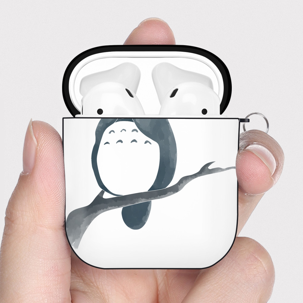（画像用） となりのトトロ 草壁メイ 草壁サツキ My Neighbor Totoro Satsuki Kusakabe Mei Kusakabe AirPods 第2世代保護ケース ハードシェル ブラック 耐衝撃・防指紋・カラビナ付き