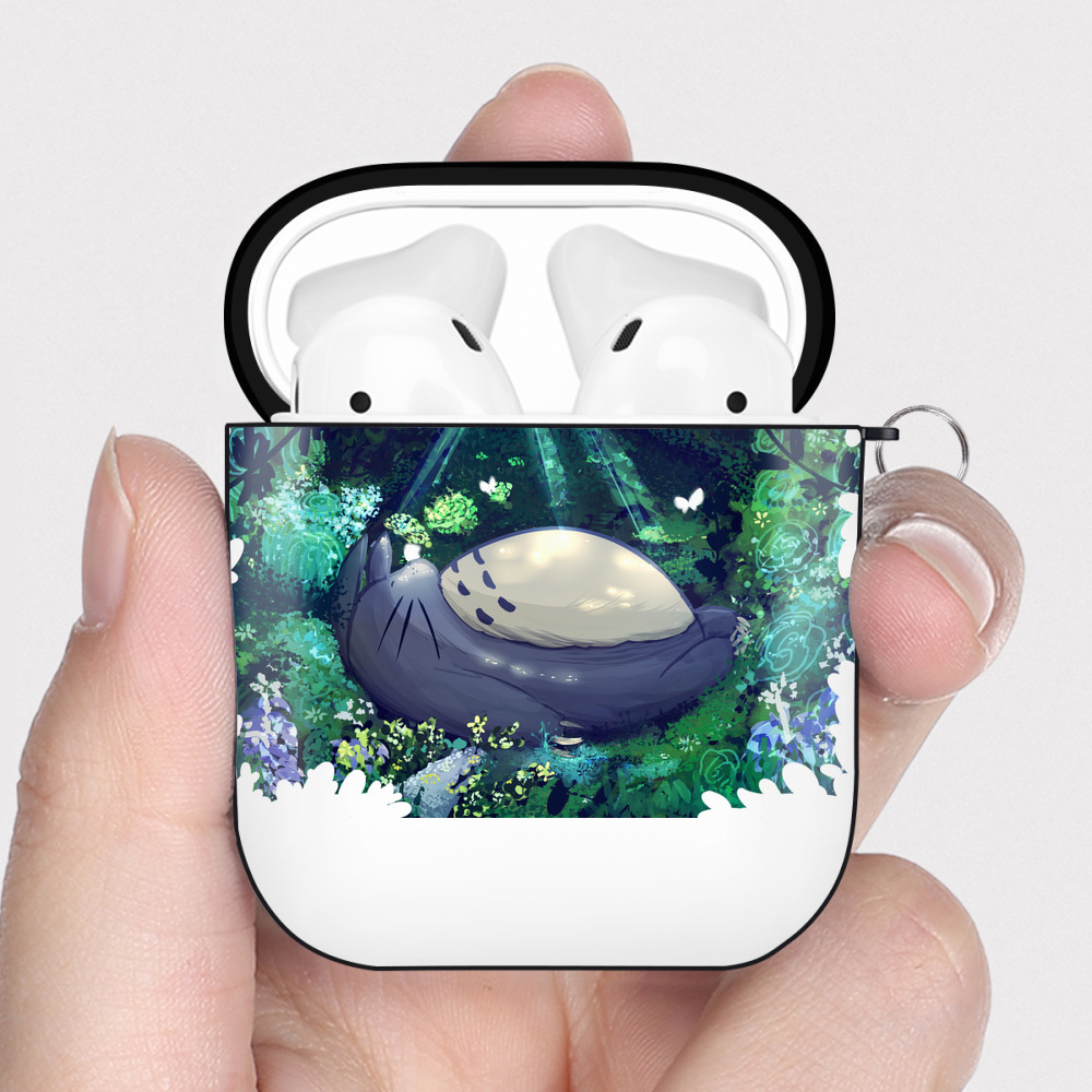 （画像用） となりのトトロ 草壁メイ 草壁サツキ My Neighbor Totoro Satsuki Kusakabe Mei Kusakabe AirPods 第2世代保護ケース ハードシェル ブラック 耐衝撃・防指紋・カラビナ付き