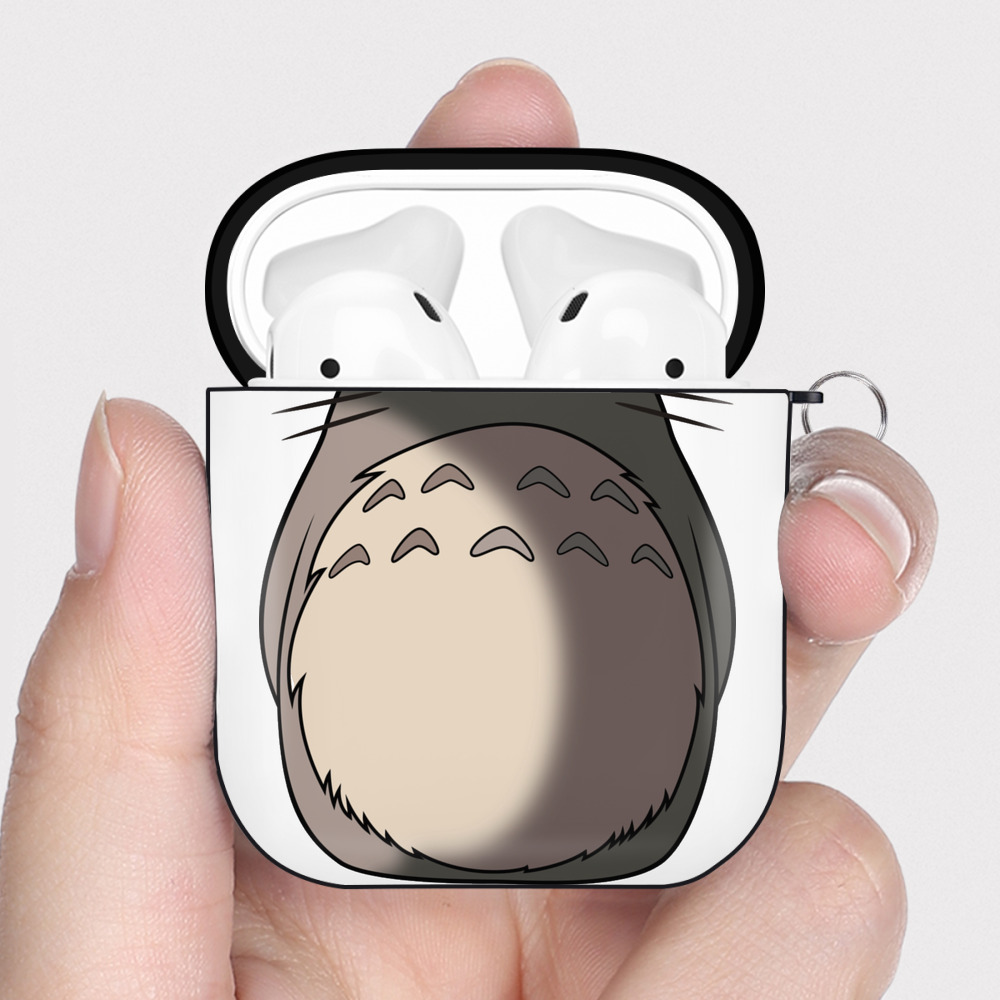 （画像用） となりのトトロ 草壁メイ 草壁サツキ My Neighbor Totoro Satsuki Kusakabe Mei Kusakabe AirPods 第2世代保護ケース ハードシェル ブラック 耐衝撃・防指紋・カラビナ付き