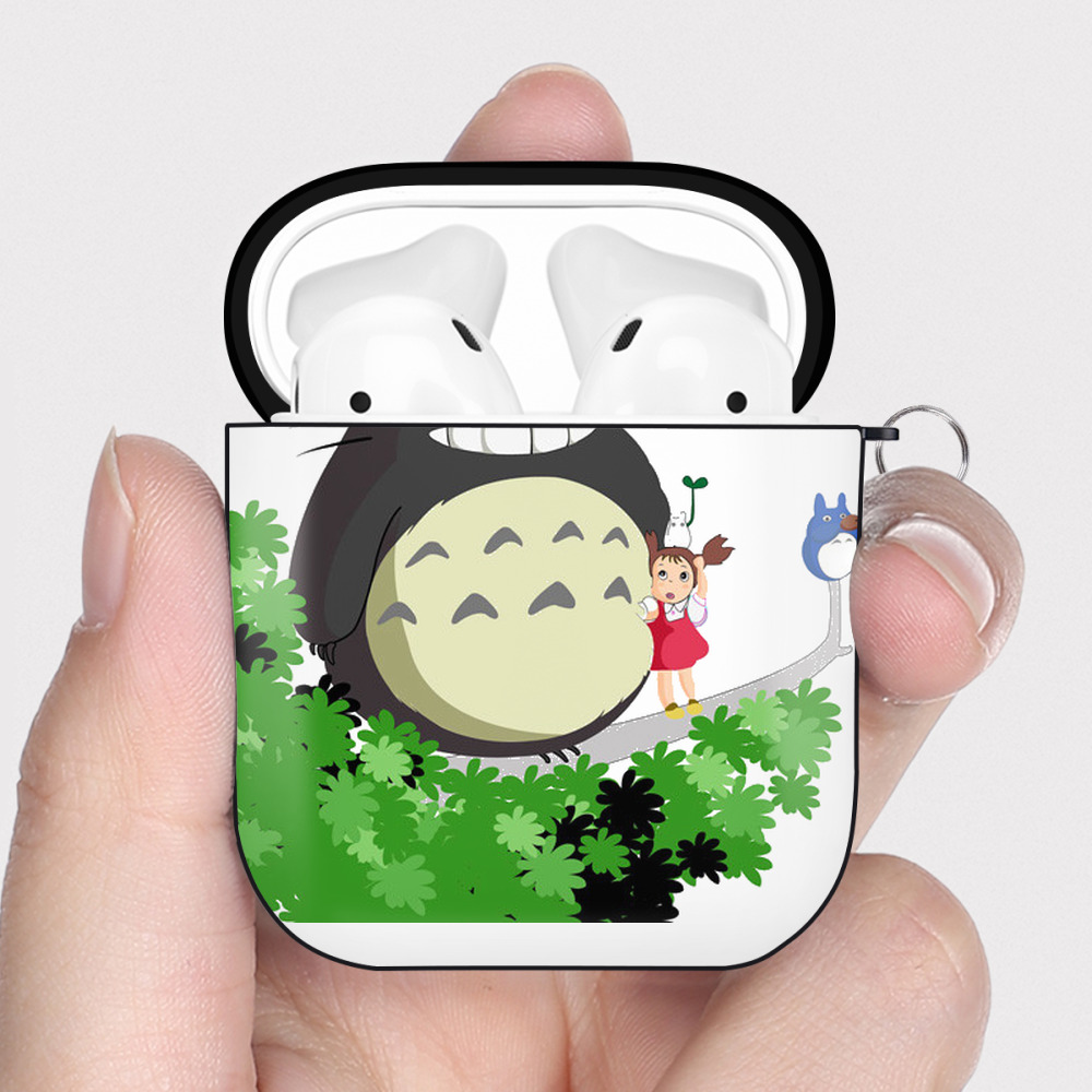 （画像用） となりのトトロ 草壁メイ 草壁サツキ My Neighbor Totoro Satsuki Kusakabe Mei Kusakabe AirPods 第2世代保護ケース ハードシェル ブラック 耐衝撃・防指紋・カラビナ付き
