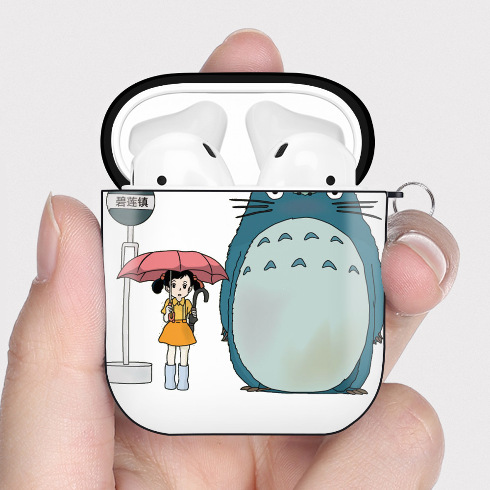 （画像用） となりのトトロ 草壁メイ 草壁サツキ My Neighbor Totoro Satsuki Kusakabe Mei Kusakabe AirPods 第2世代保護ケース ハードシェル ブラック 耐衝撃・防指紋・カラビナ付き