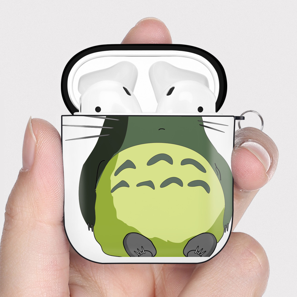 （画像用） となりのトトロ 草壁メイ 草壁サツキ My Neighbor Totoro Satsuki Kusakabe Mei Kusakabe AirPods 第2世代保護ケース ハードシェル ブラック 耐衝撃・防指紋・カラビナ付き