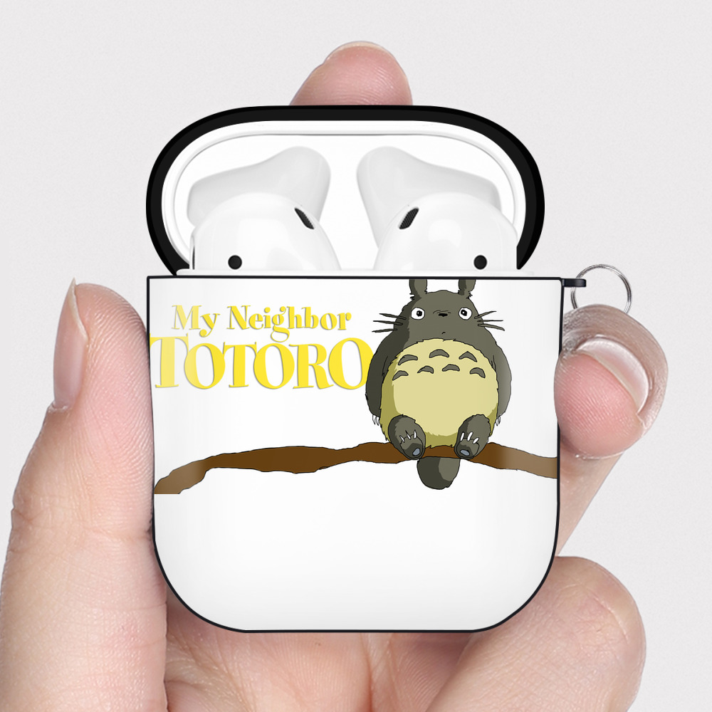 （画像用） となりのトトロ 草壁メイ 草壁サツキ My Neighbor Totoro Satsuki Kusakabe Mei Kusakabe AirPods 第2世代保護ケース ハードシェル ブラック 耐衝撃・防指紋・カラビナ付き