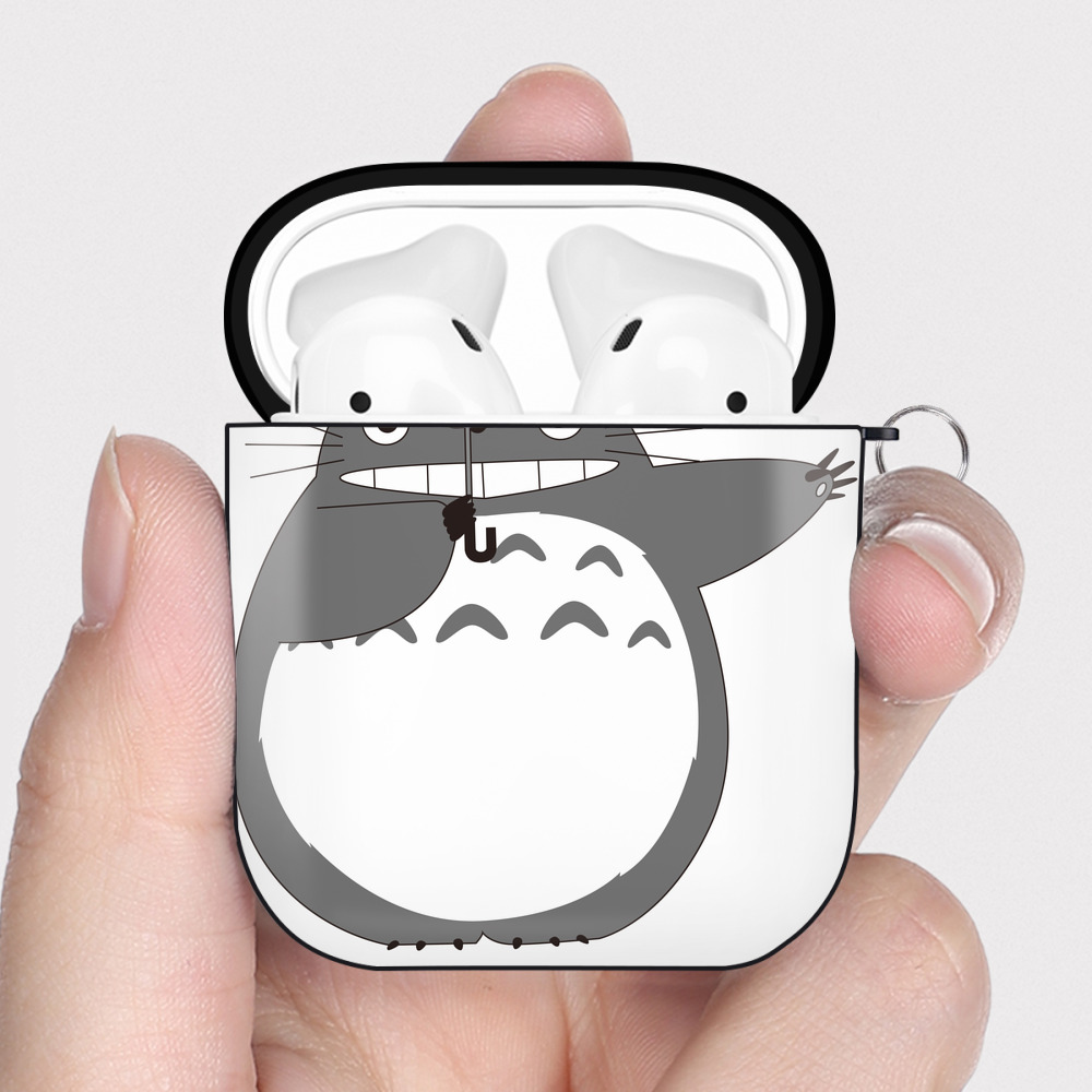 （画像用） となりのトトロ 草壁メイ 草壁サツキ My Neighbor Totoro Satsuki Kusakabe Mei Kusakabe AirPods 第2世代保護ケース ハードシェル ブラック 耐衝撃・防指紋・カラビナ付き