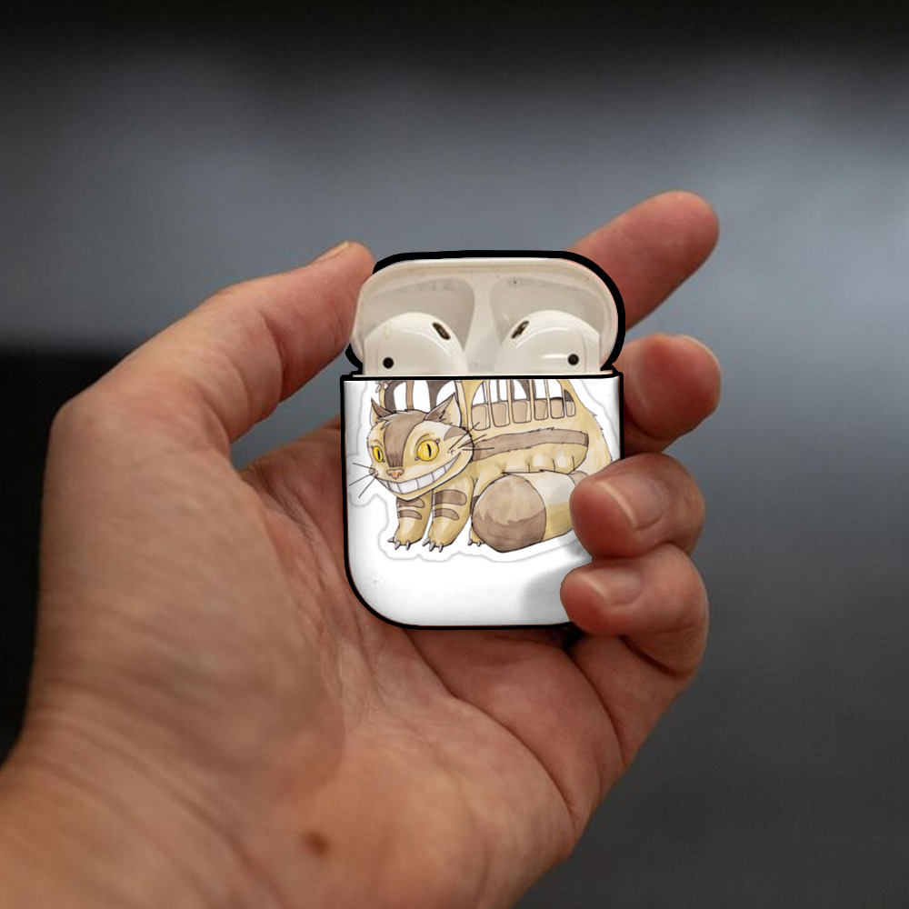 となりのトトロ 草壁メイ 草壁サツキ My Neighbor Totoro Satsuki Kusakabe Mei Kusakabe AirPods 第2世代保護ケース ハードシェル ブラック 耐衝撃・防指紋・カラビナ付き