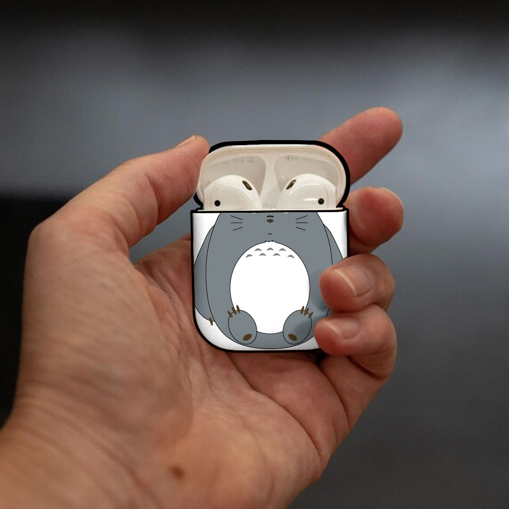 となりのトトロ 草壁メイ 草壁サツキ My Neighbor Totoro Satsuki Kusakabe Mei Kusakabe AirPods 第2世代保護ケース ハードシェル ブラック 耐衝撃・防指紋・カラビナ付き