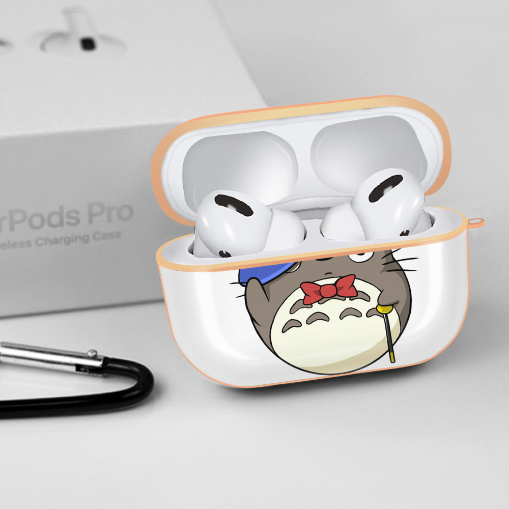 となりのトトロ 草壁メイ 草壁サツキ My Neighbor Totoro Satsuki Kusakabe Mei Kusakabe 【AirPods Pro用】ハードシェル保護ケース｜耐衝撃・防指紋・カラビナ付き商品仕様