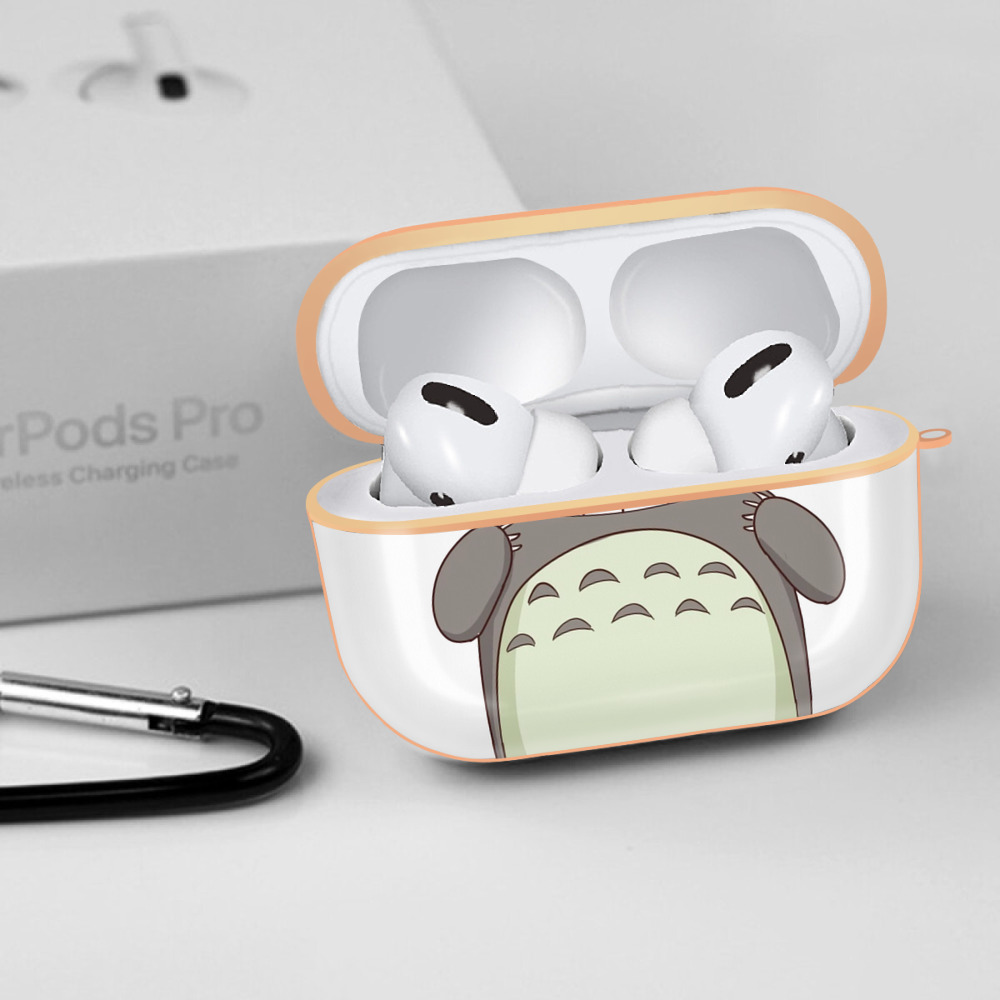 となりのトトロ 草壁メイ 草壁サツキ My Neighbor Totoro Satsuki Kusakabe Mei Kusakabe 【AirPods Pro用】ハードシェル保護ケース｜耐衝撃・防指紋・カラビナ付き商品仕様