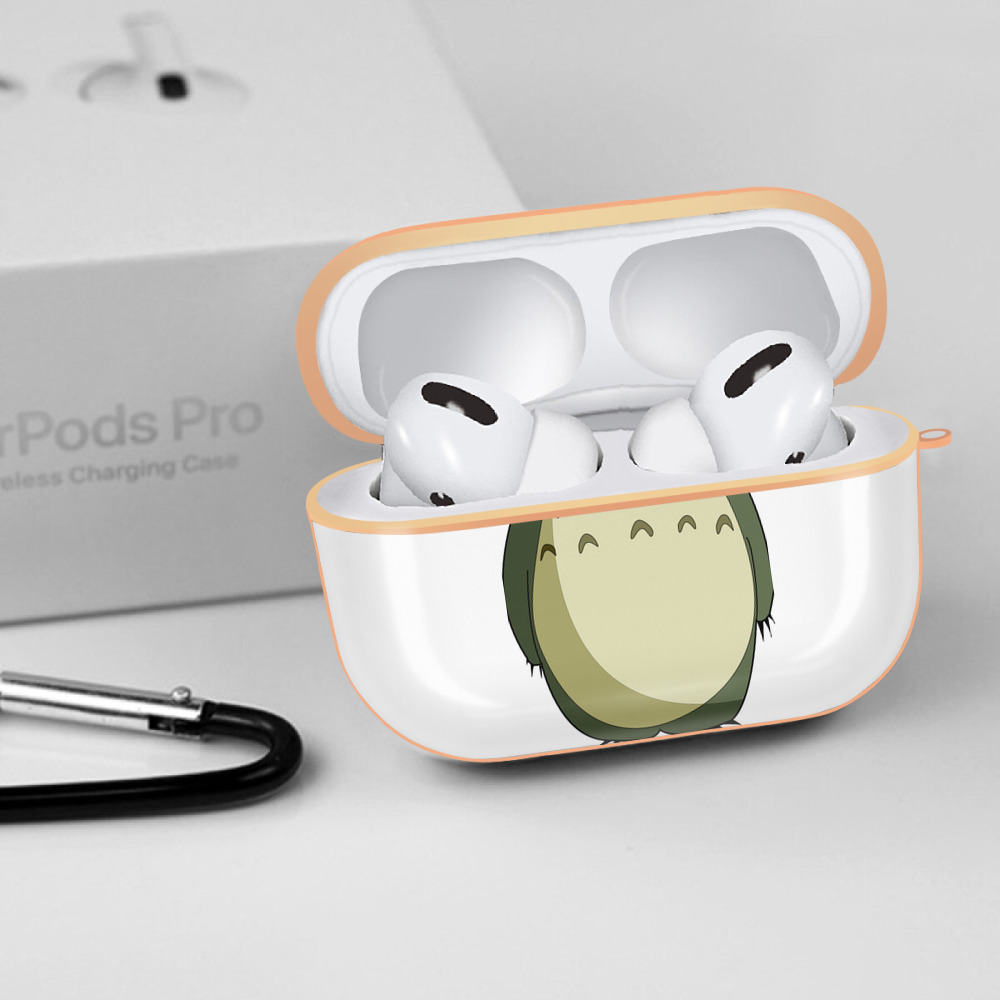 となりのトトロ 草壁メイ 草壁サツキ My Neighbor Totoro Satsuki Kusakabe Mei Kusakabe 【AirPods Pro用】ハードシェル保護ケース｜耐衝撃・防指紋・カラビナ付き商品仕様