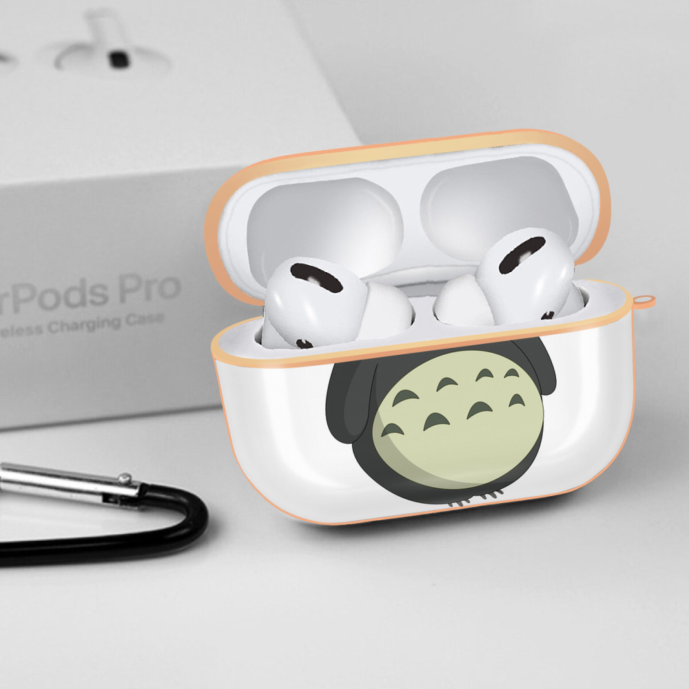 となりのトトロ 草壁メイ 草壁サツキ My Neighbor Totoro Satsuki Kusakabe Mei Kusakabe 【AirPods Pro用】ハードシェル保護ケース｜耐衝撃・防指紋・カラビナ付き商品仕様