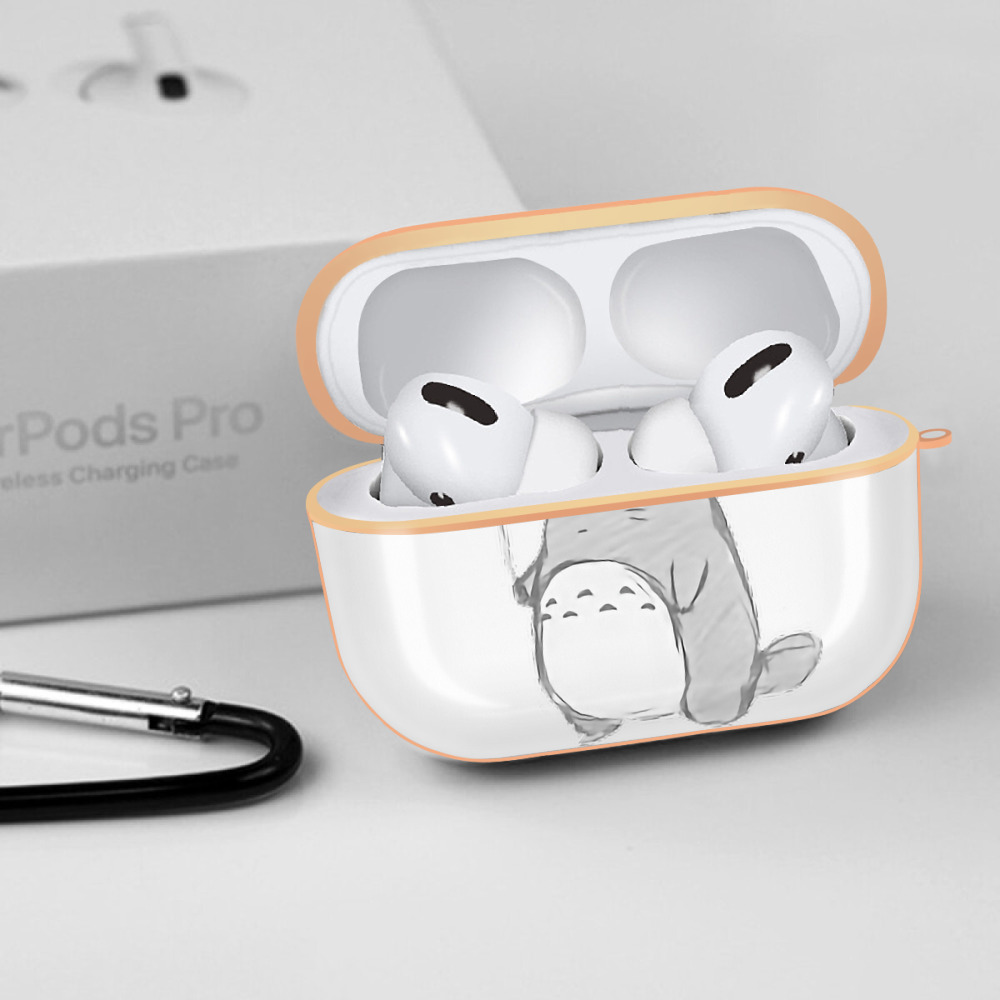 となりのトトロ 草壁メイ 草壁サツキ My Neighbor Totoro Satsuki Kusakabe Mei Kusakabe 【AirPods Pro用】ハードシェル保護ケース｜耐衝撃・防指紋・カラビナ付き商品仕様