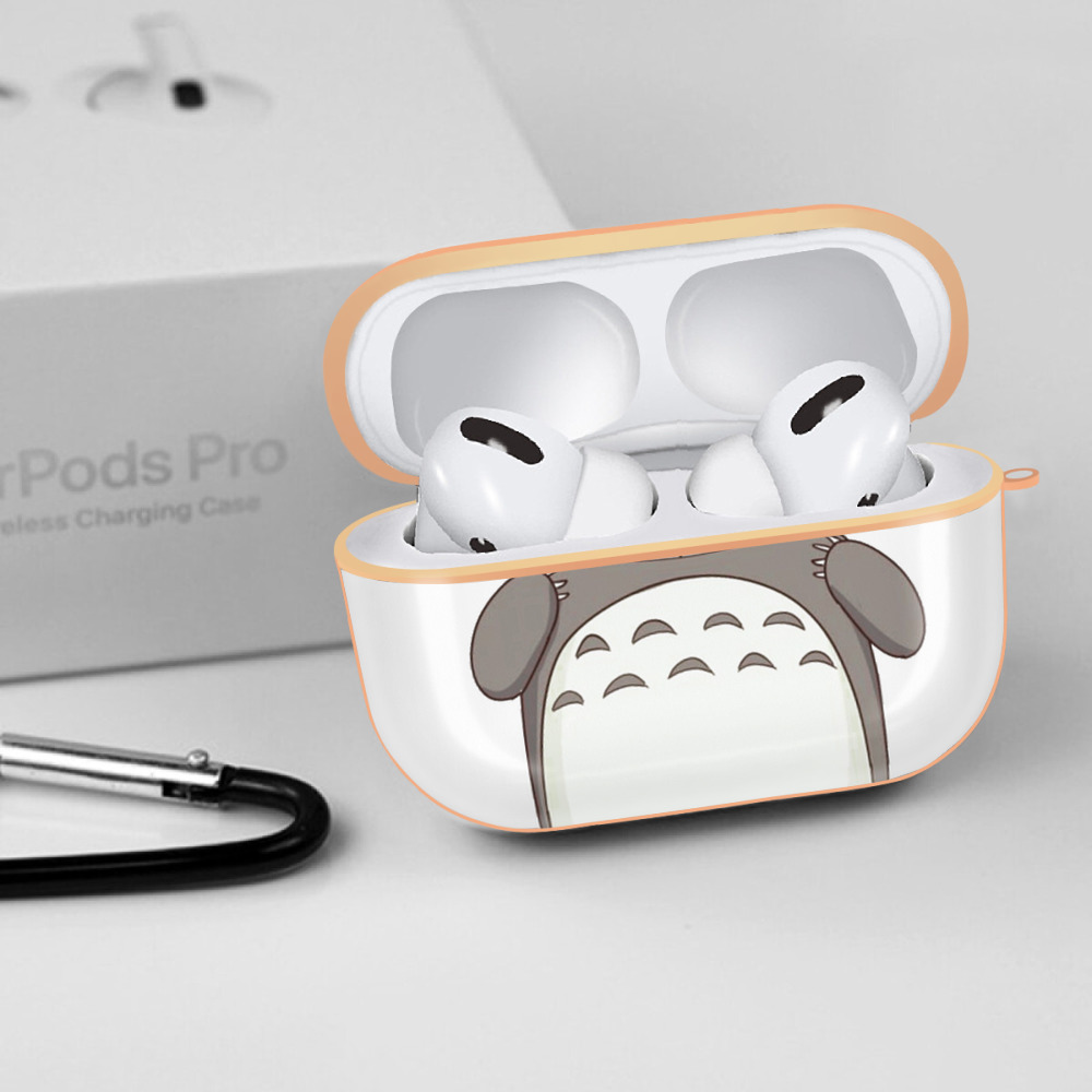 となりのトトロ 草壁メイ 草壁サツキ My Neighbor Totoro Satsuki Kusakabe Mei Kusakabe 【AirPods Pro用】ハードシェル保護ケース｜耐衝撃・防指紋・カラビナ付き商品仕様