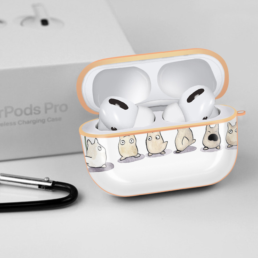 となりのトトロ 草壁メイ 草壁サツキ My Neighbor Totoro Satsuki Kusakabe Mei Kusakabe 【AirPods Pro用】ハードシェル保護ケース｜耐衝撃・防指紋・カラビナ付き商品仕様