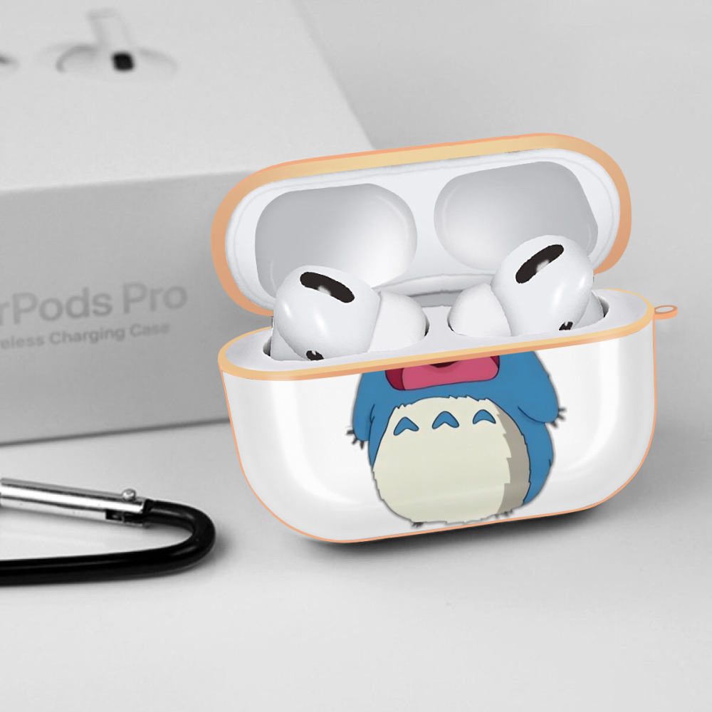 となりのトトロ 草壁メイ 草壁サツキ My Neighbor Totoro Satsuki Kusakabe Mei Kusakabe 【AirPods Pro用】ハードシェル保護ケース｜耐衝撃・防指紋・カラビナ付き商品仕様