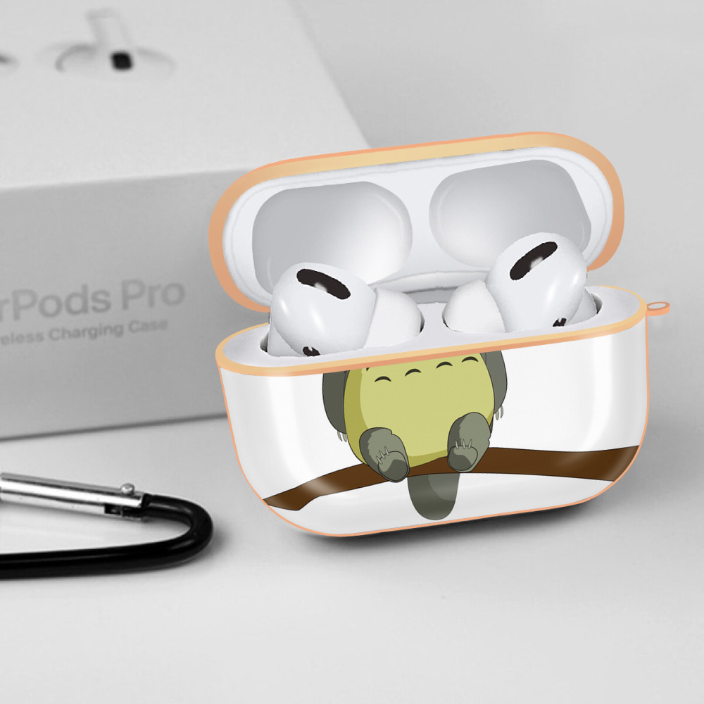 となりのトトロ 草壁メイ 草壁サツキ My Neighbor Totoro Satsuki Kusakabe Mei Kusakabe 【AirPods Pro用】ハードシェル保護ケース｜耐衝撃・防指紋・カラビナ付き商品仕様